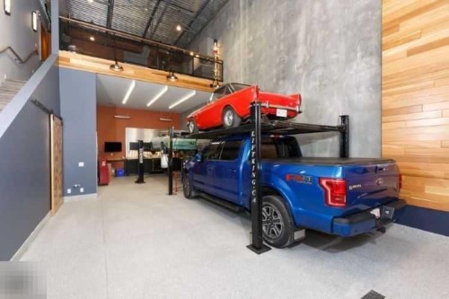 13005 93 Avenue, Edmonton, AB 