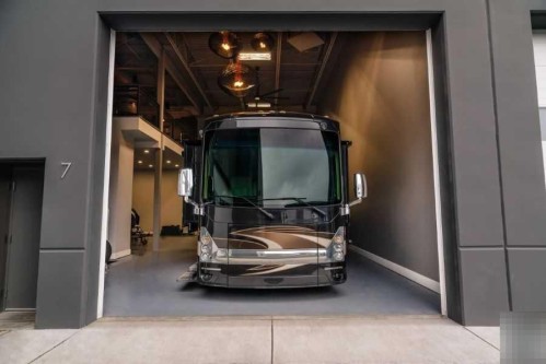 13005 93 Avenue, Edmonton, AB 