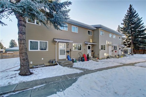 9-1111 Canterbury Drive Sw, Calgary, AB - Outdoor