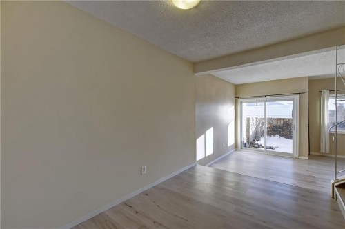 9-1111 Canterbury Drive Sw, Calgary, AB - Indoor