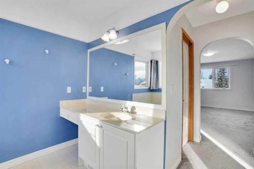 46 Somerset Close Sw, Calgary, AB - Indoor