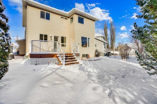 46 Somerset Close Sw, Calgary, AB - Outdoor