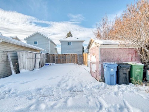 10 Martinbrook Road Ne, Calgary, AB - Outdoor