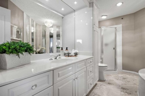3249-1818 Simcoe Boulevard Sw, Calgary, AB - Indoor Photo Showing Bathroom