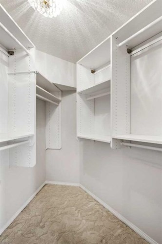 3249-1818 Simcoe Boulevard Sw, Calgary, AB - Indoor With Storage