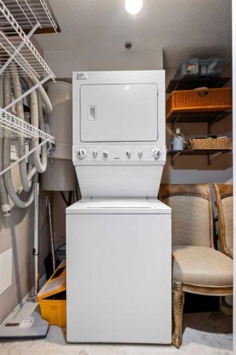 3249-1818 Simcoe Boulevard Sw, Calgary, AB - Indoor Photo Showing Laundry Room