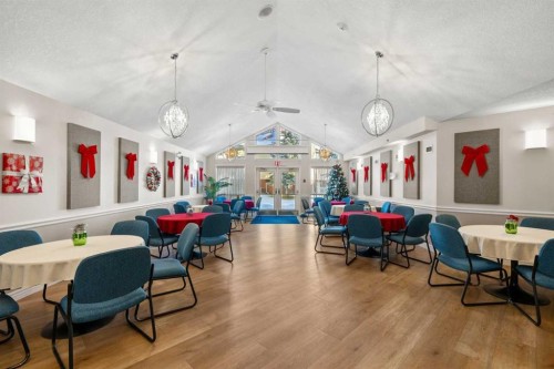 3249-1818 Simcoe Boulevard Sw, Calgary, AB - Indoor