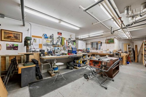 3249-1818 Simcoe Boulevard Sw, Calgary, AB - Indoor