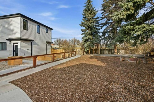 3124 Leduc Crescent Sw, Calgary, AB - Outdoor