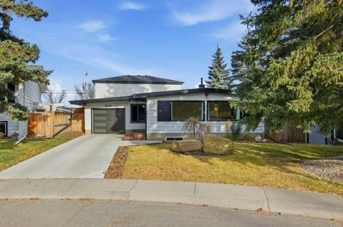 3124 Leduc Crescent Sw, Calgary, AB - Outdoor