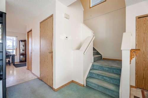 82 Martinridge Crescent Ne, Calgary, AB - Indoor Photo Showing Other Room