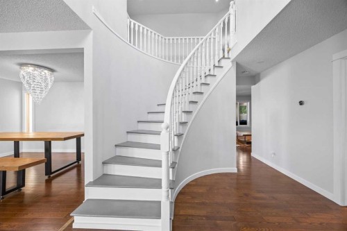 73 Riverview Close Se, Calgary, AB - Indoor Photo Showing Other Room