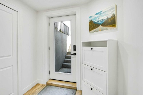 73 Riverview Close Se, Calgary, AB - Indoor Photo Showing Other Room