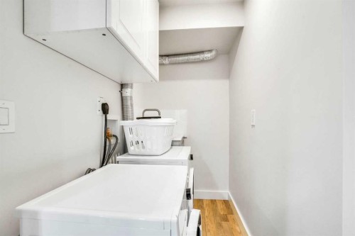 73 Riverview Close Se, Calgary, AB - Indoor