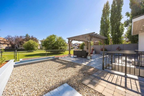 73 Riverview Close Se, Calgary, AB - Outdoor