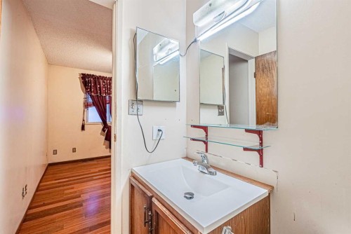 171 Castlebrook Rise Ne, Calgary, AB - Indoor