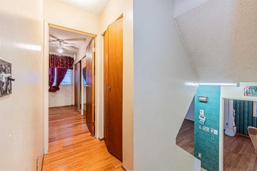 171 Castlebrook Rise Ne, Calgary, AB - Indoor Photo Showing Other Room