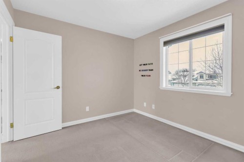 155 Lakeview Cove, Chestermere, AB - Indoor Photo Showing Other Room