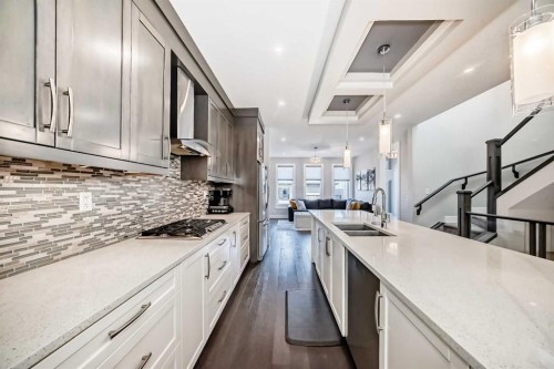2808 39 Street Sw, Calgary, AB - Indoor Photo Showing Kitchen With Double Sink With Upgraded Kitchen