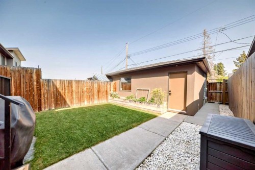 2808 39 Street Sw, Calgary, AB - Outdoor With Exterior