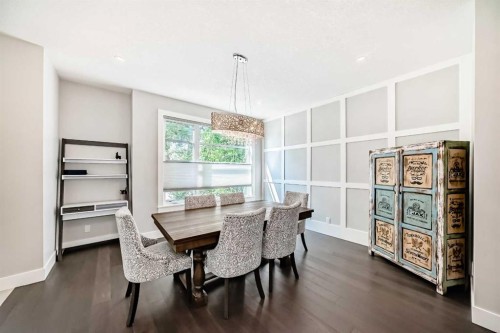 2808 39 Street Sw, Calgary, AB - Indoor Photo Showing Dining Room