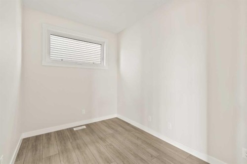 268 Calhoun Crescent Ne, Calgary, AB - Indoor Photo Showing Other Room