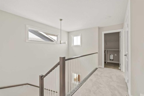 268 Calhoun Crescent Ne, Calgary, AB - Indoor Photo Showing Other Room