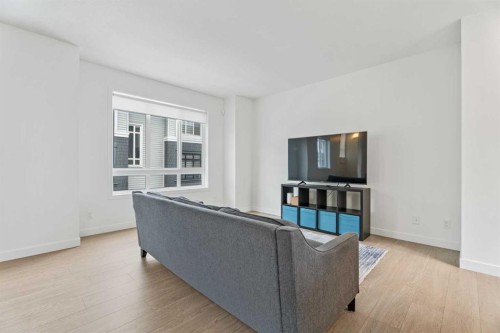 528-857 Belmont Drive Sw, Calgary, AB - Indoor