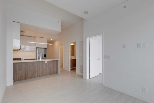 906-327 9A Street Nw, Calgary, AB - Indoor