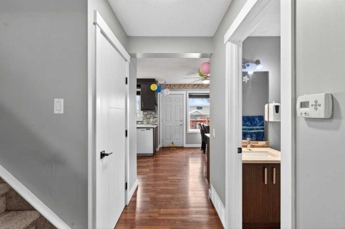 214 Martinwood Place Ne, Calgary, AB - Indoor Photo Showing Other Room