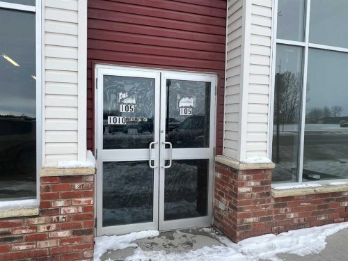 105-1010 Railway Street, Crossfield, AB 