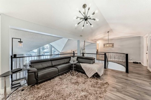 343 Deer Side Place Se, Calgary, AB - Indoor