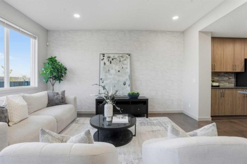 91 Evanscrest Way Nw, Calgary, AB - Indoor Photo Showing Living Room