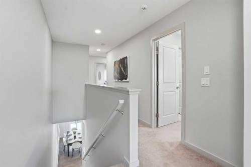 91 Evanscrest Way Nw, Calgary, AB - Indoor Photo Showing Other Room