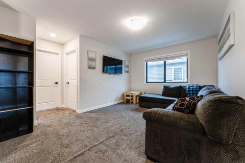 1425 Chinook Gate Glen Sw, Airdrie, AB - Indoor