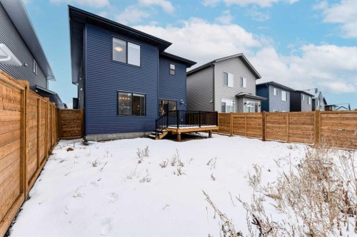 1425 Chinook Gate Glen Sw, Airdrie, AB - Outdoor With Exterior