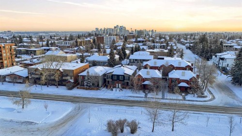 1932 29 Street Sw, Calgary, AB - Outdoor With View
