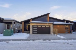119 Marina Cove SE Calgary, AB T3M 3P4