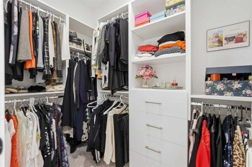 119 Marina Cove Se, Calgary, AB - Indoor With Storage