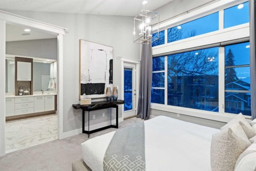 1826 33 Avenue Sw, Calgary, AB - Indoor Photo Showing Bedroom