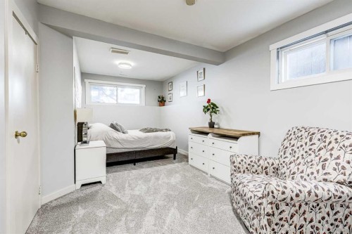 412 Mckerrell Place Se, Calgary, AB - Indoor Photo Showing Bedroom