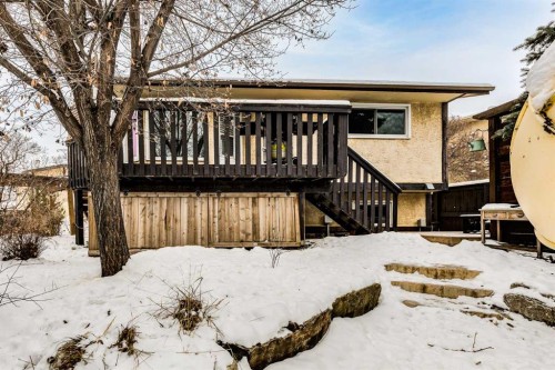 412 Mckerrell Place Se, Calgary, AB - Outdoor