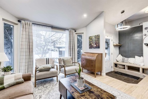 412 Mckerrell Place Se, Calgary, AB - Indoor Photo Showing Living Room