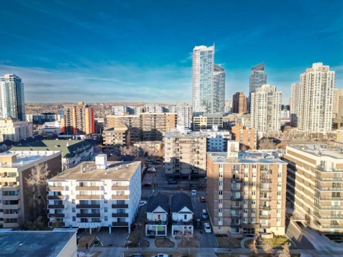 1218 14 Avenue Sw, Calgary, AB - Outdoor With View