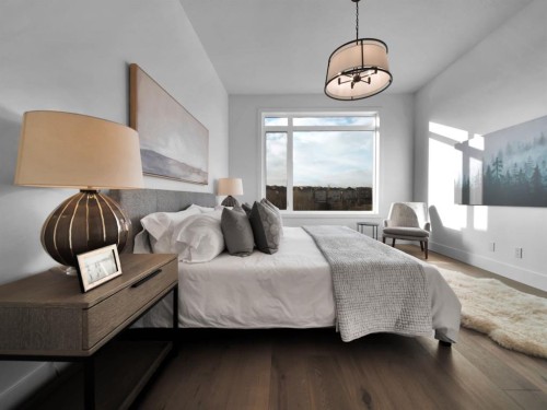 27 Royal Birch Cove Nw, Calgary, AB - Indoor Photo Showing Bedroom