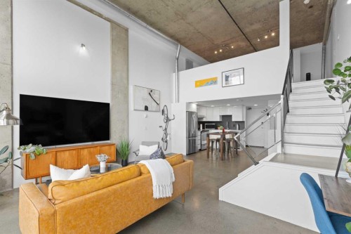 510-535 8 Avenue Se, Calgary, AB - Indoor Photo Showing Other Room