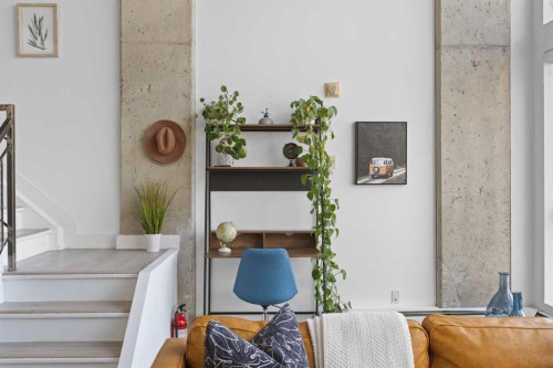 510-535 8 Avenue Se, Calgary, AB - Indoor Photo Showing Other Room