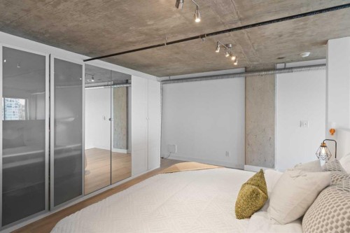 510-535 8 Avenue Se, Calgary, AB - Indoor Photo Showing Bedroom