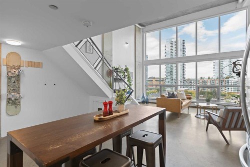 510-535 8 Avenue Se, Calgary, AB - Indoor