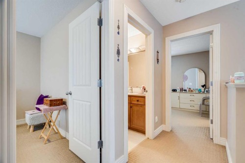 3 Royal Oak Plaza Nw, Calgary, AB - Indoor Photo Showing Other Room